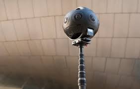 Insta360 Titan