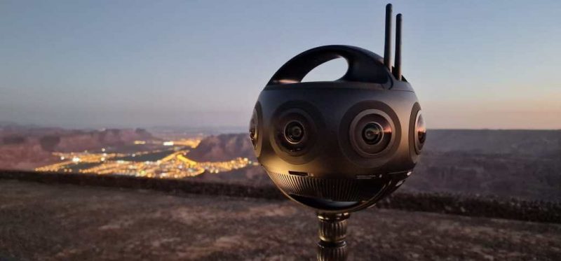 Insta360 Titan