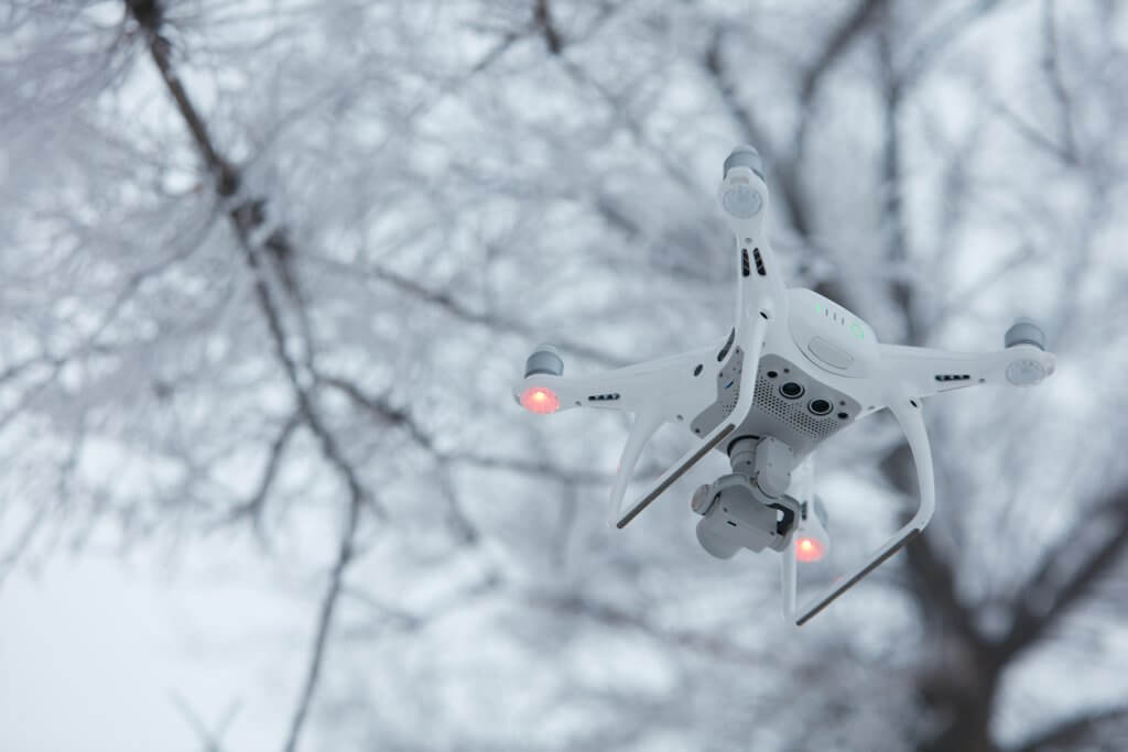 5 điều bạn cần biết khi bay flycam vào mùa đông