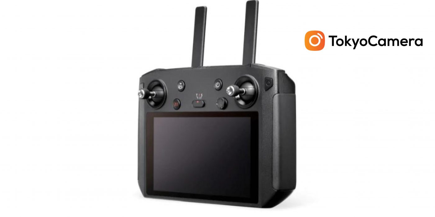 DJi Smart Controller - tay điều khiển thông minh phiên bản đầu tiên