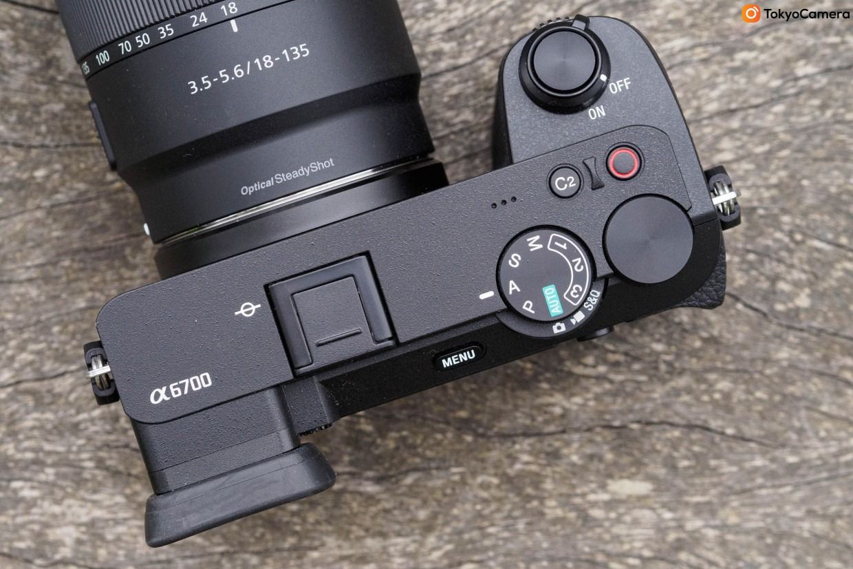 Review Sony A6700 - Chiếc Máy Crop Khiến Bạn Phải Mê Mẩn