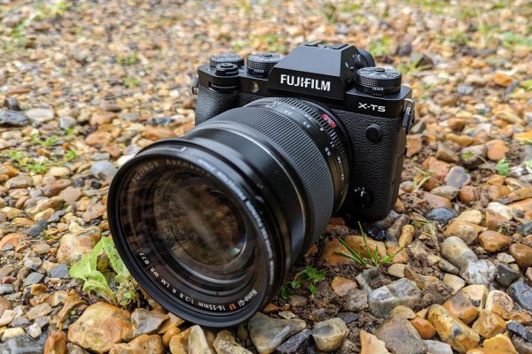 Fujifilm X-T5 có thể quay video chất lượng cao