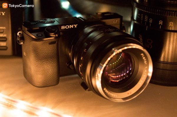 len máy ảnh sony a6000