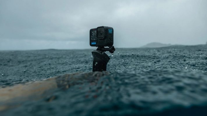 GoPro 12 có khả năng chống nước ở độ sâu 10m