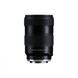 Tamron 17-50mm f/4 Di III VXD