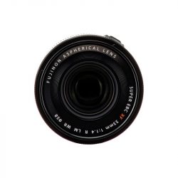 Alternative view of FUJIFILM XF 33mm f/1.4 R LM WR