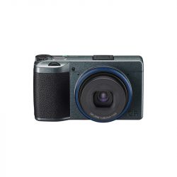 Alternative view of Ricoh GR IIIx Urban