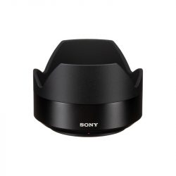 Alternative view of Sony Sonnar T* FE 55mm f/1.8 ZA