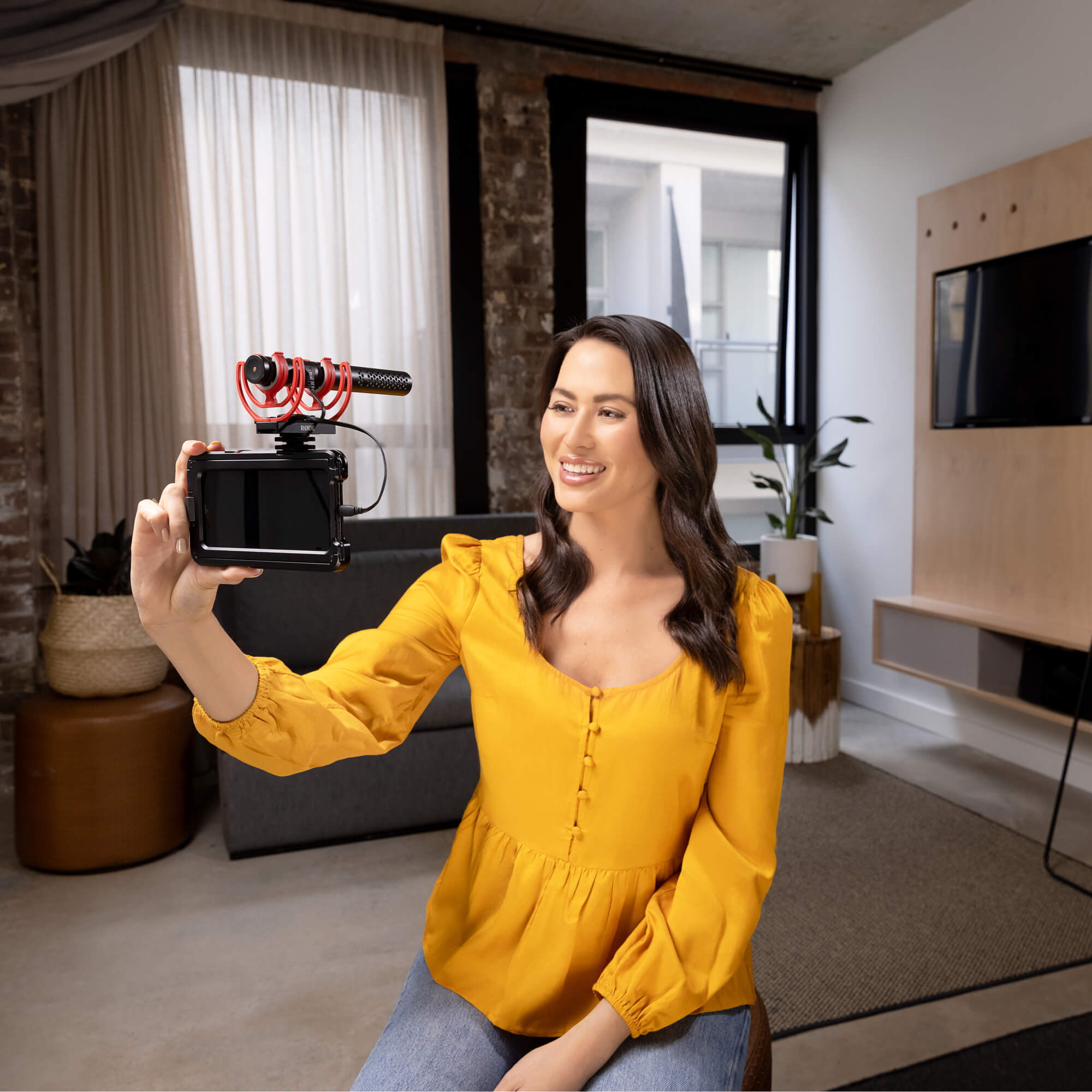 RODE SC15 USB-C to Lightning Giá Tốt Tại TokyoCamera