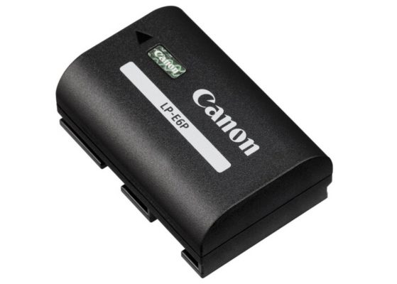 Canon R5 Mark II sử dụng pin thứ ba