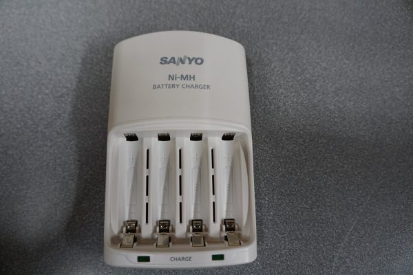 bộ sạc nhanh Sanyo NC-MQN06