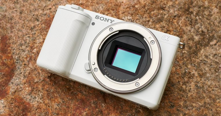 Sony ZV-E10 II vs ZV-E10