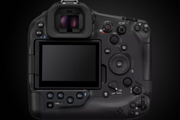 Review Canon EOS R1