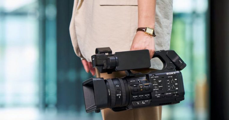 Sony PXW-Z200 Và HXR-NX800