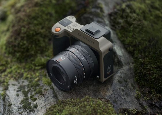 Hasselblad X2D 100C Earth Explorer Limited Edition