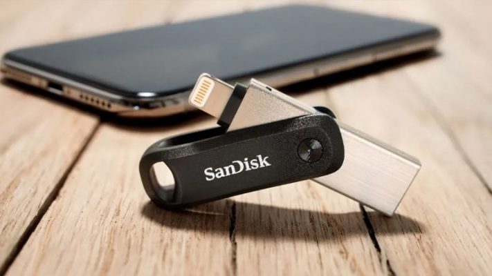 SanDisk 256GB iXpand Flash Drive Go