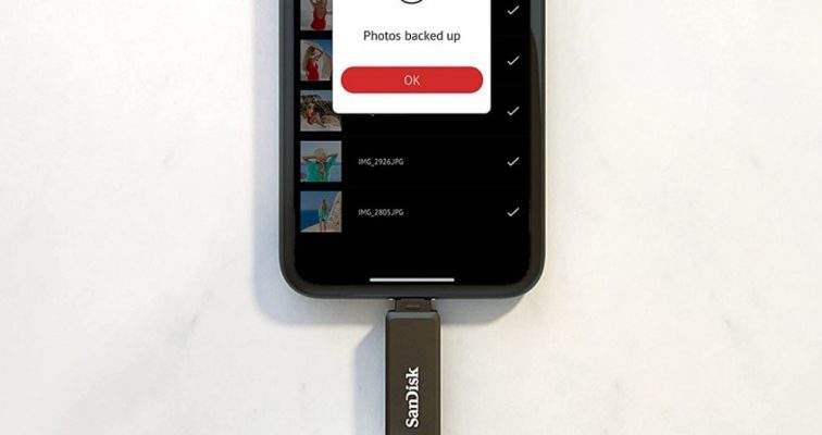 SanDisk 256GB iXpand Flash Drive Luxe