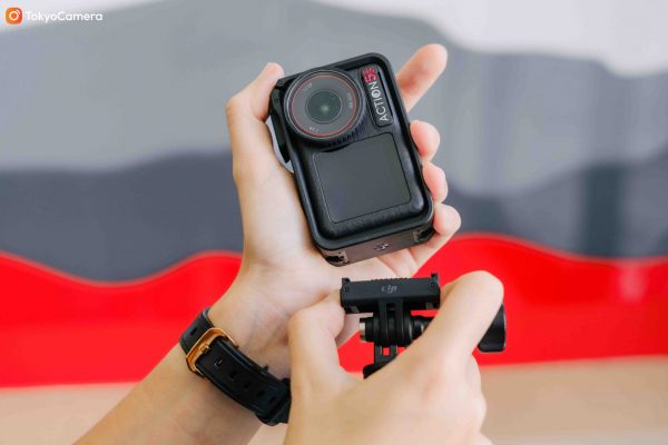 DJI Osmo Action 5 Pro có khả năng tháo lắp nhanh