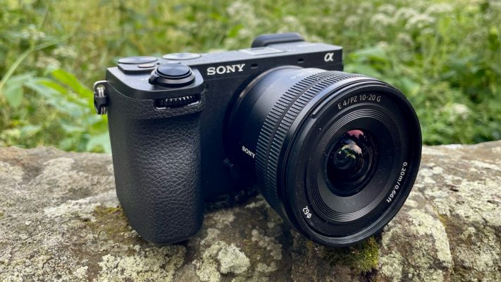 Câu hỏi về Sony A6700