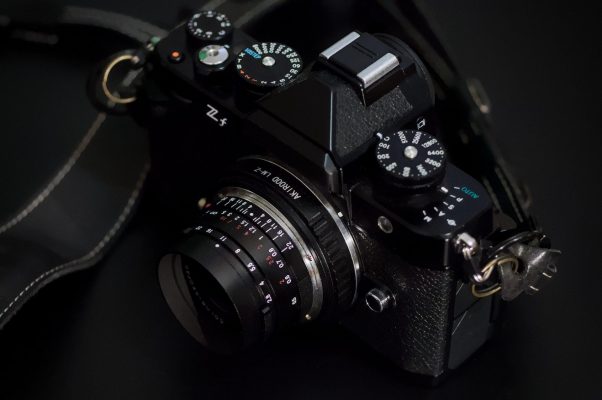 Câu Hỏi Về Nikon Zf