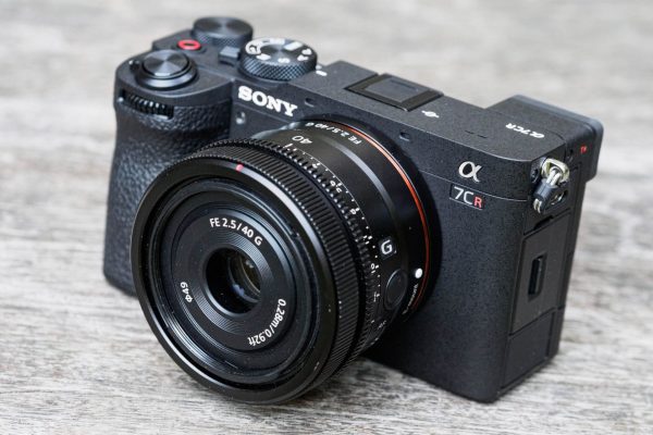 câu hỏi về sony a7cr