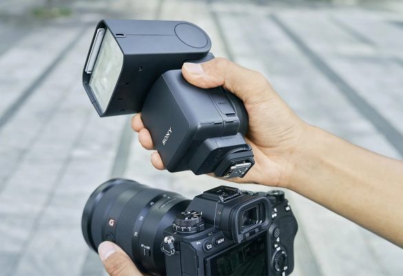 Câu Hỏi Về Sony A7R V