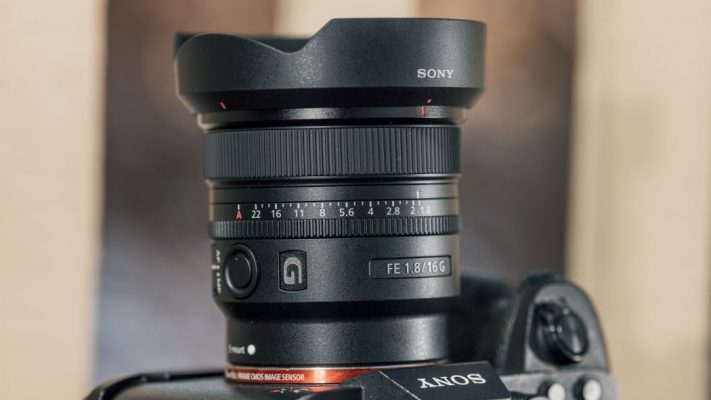 Ống kính Sony FE 16mm f/1.8 G được cấu tạo từ 15 thấu kính chia làm 12 nhóm