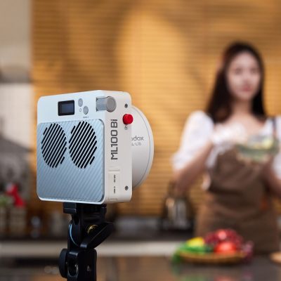 Đèn LED Godox ML100Bi