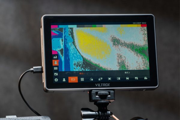 Viltrox DC-L1 7" HDMI Monitor