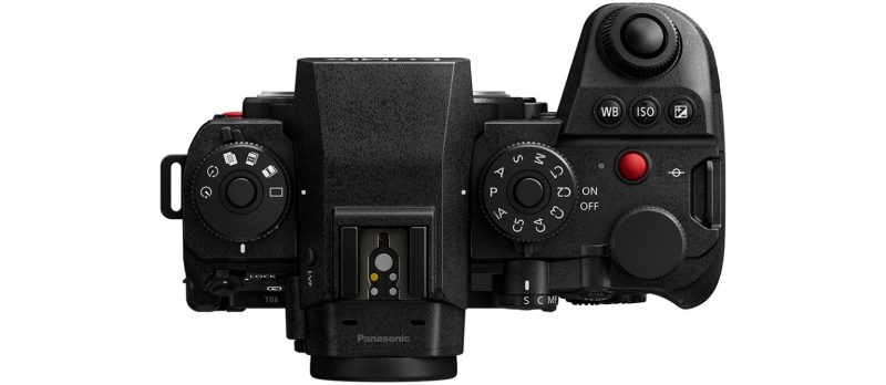 Panasonic Lumix S1 II Và S1 IIE