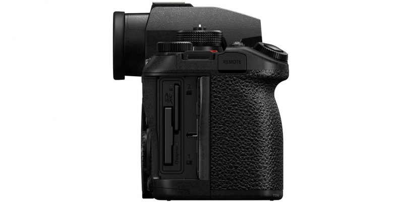 Panasonic Lumix S1 II Và S1 IIE