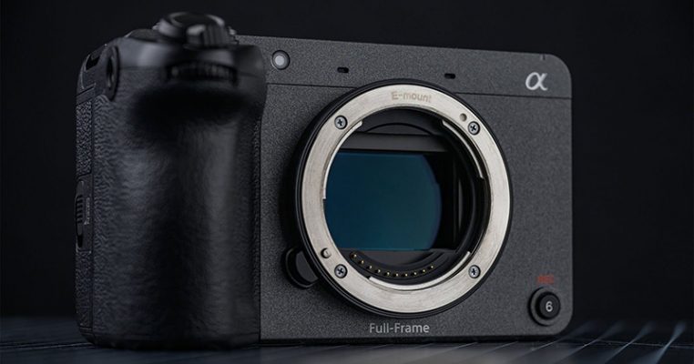 Sony FX2 sử dụng cảm biến CMOS BSI Exmor R 33MP