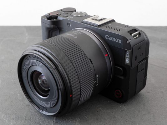 Đánh Giá Canon EOS R50 V