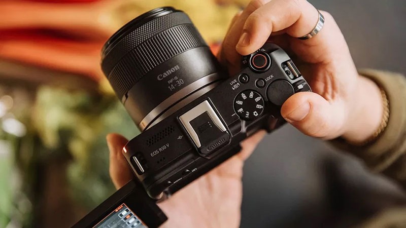 Top máy ảnh làm vlog tốt nhất 2026