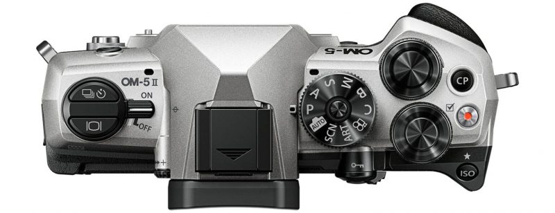 ra mắt OM System OM-5 Mark II