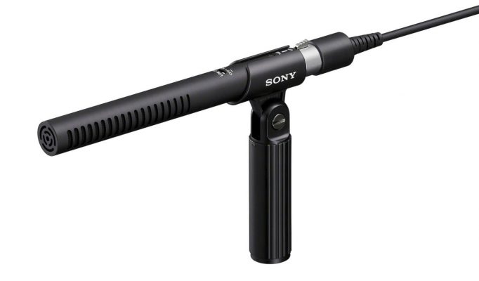 ra mắt Sony ECM-778