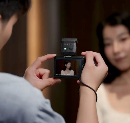 ra mắt ulanzi SL03 Spark Lite