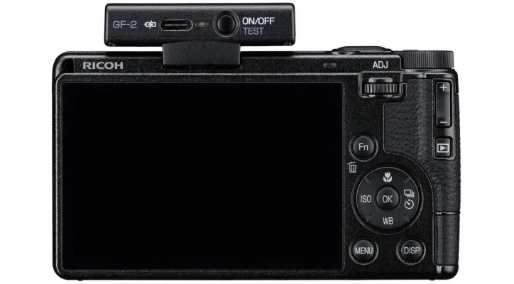 ra mắt flash Ricoh GF-2