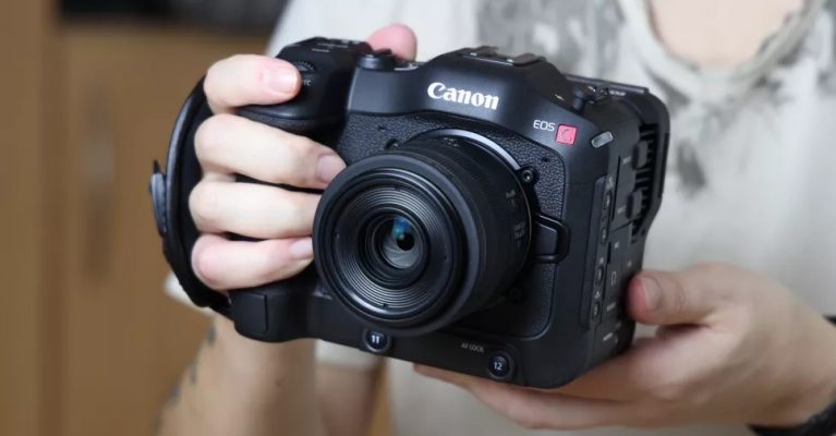 Canon EOS C70