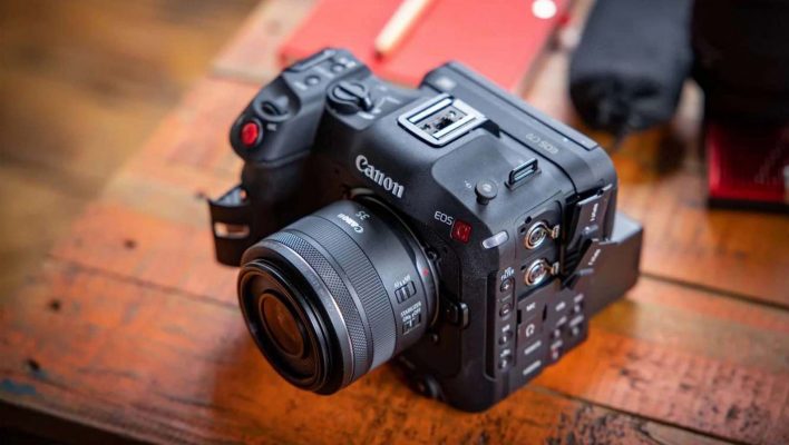 Canon EOS C70