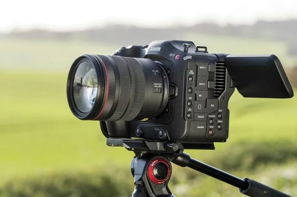 Canon EOS C70