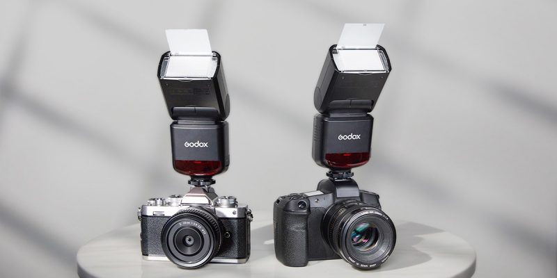 Đèn Flash Godox TT520III