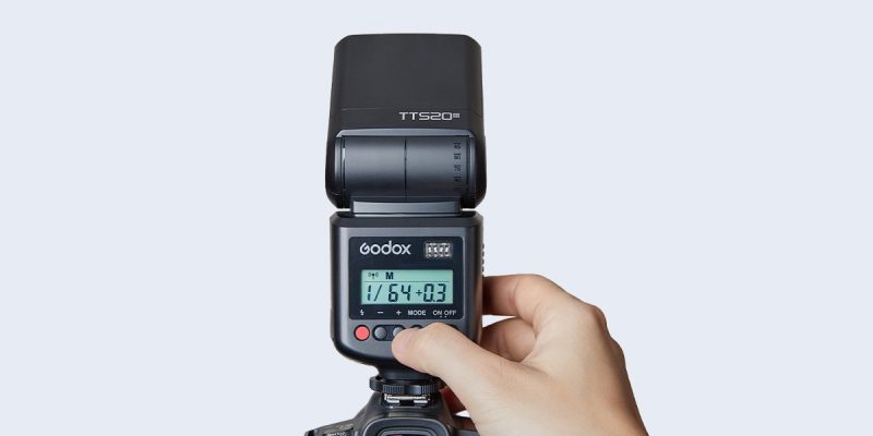 Đèn Flash Godox TT520III