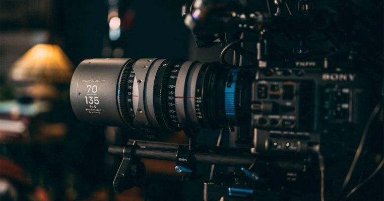 Laowa Sunlight 2x FF Anamorphic Zoom