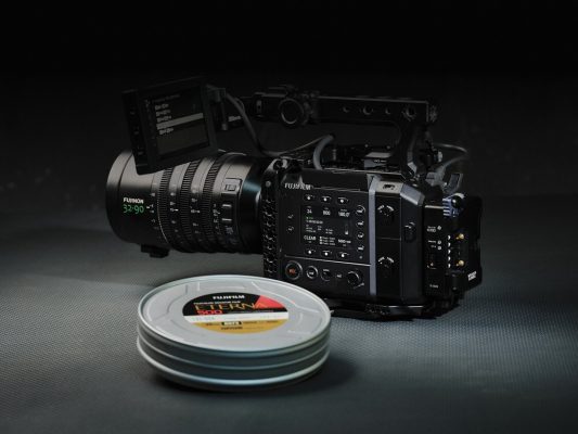 ra mắt fujifilm GFX Eterna 55