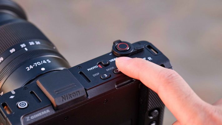 đánh giá nikon zr