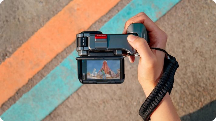 Insta360 Flip Screen Hood