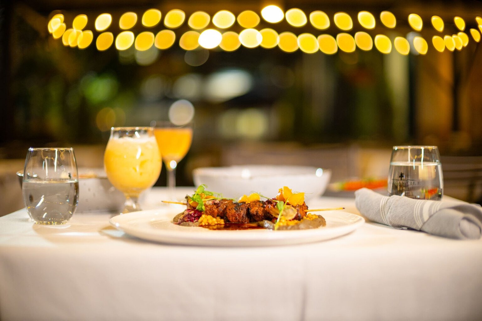 Ra Mắt Canon RF 45mm f/1.2