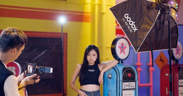 ra mắt Godox iT32 iFlash