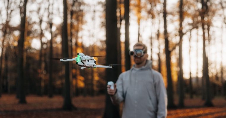 chính thức ra mắt Antigravity A1